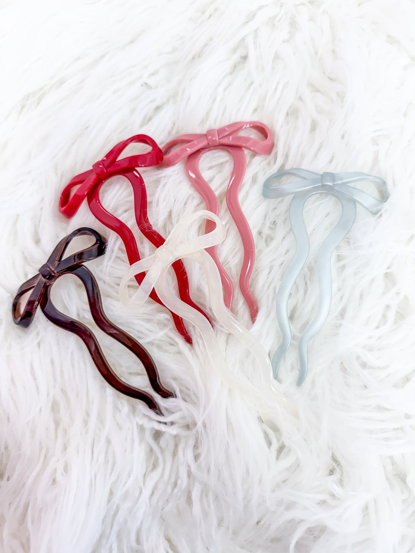 Bow French Pin