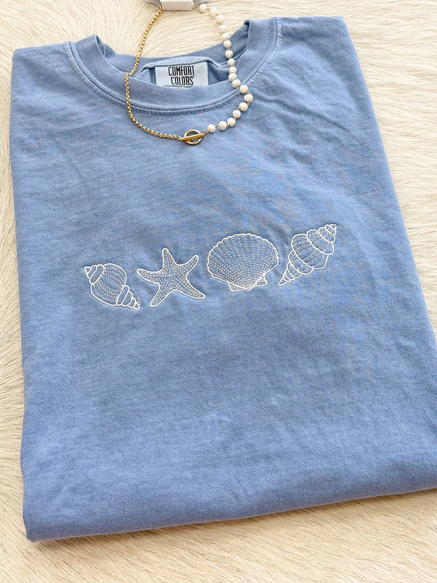 Seashell Embroidered Tee
