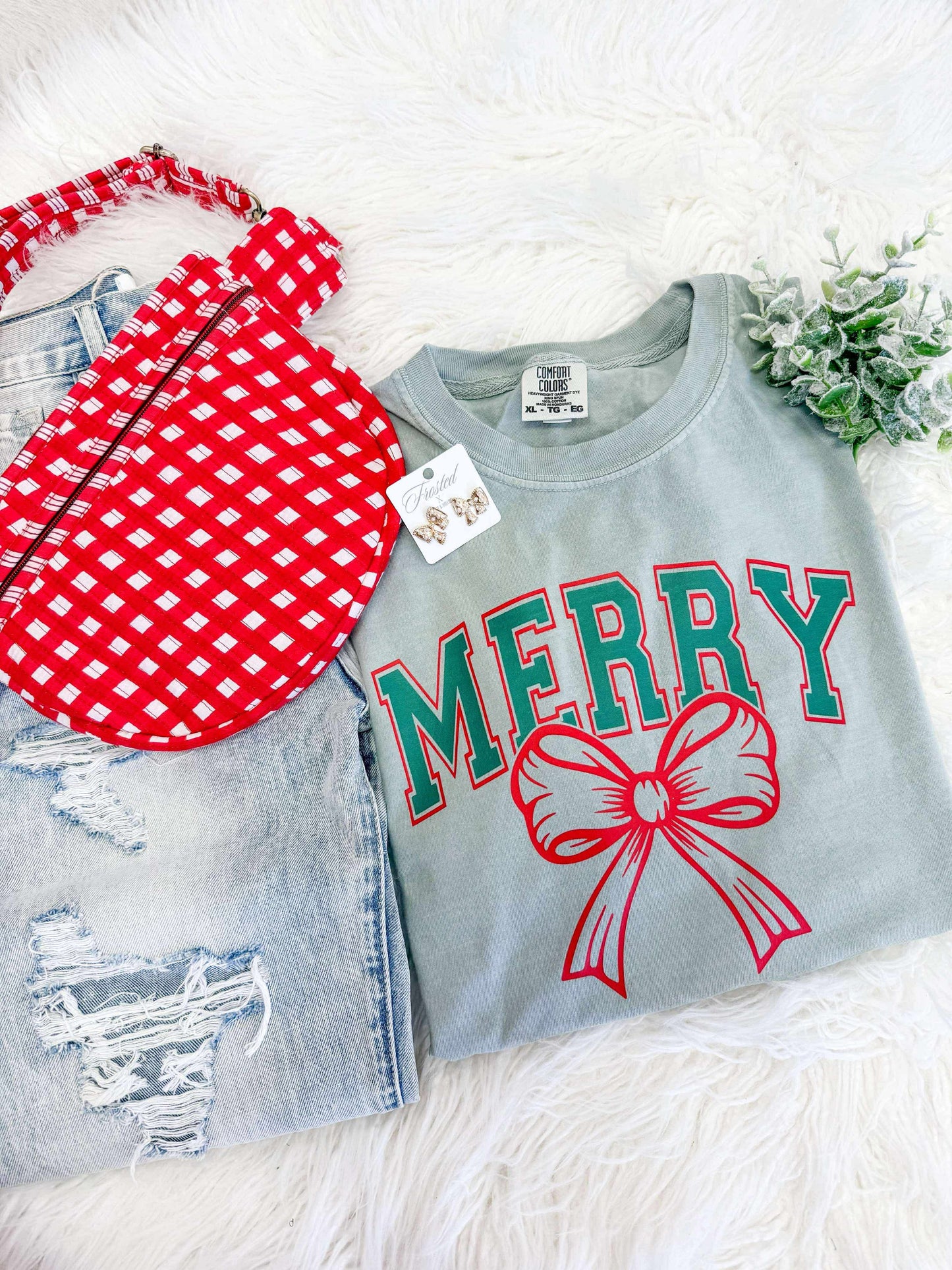Merry Bow Tee