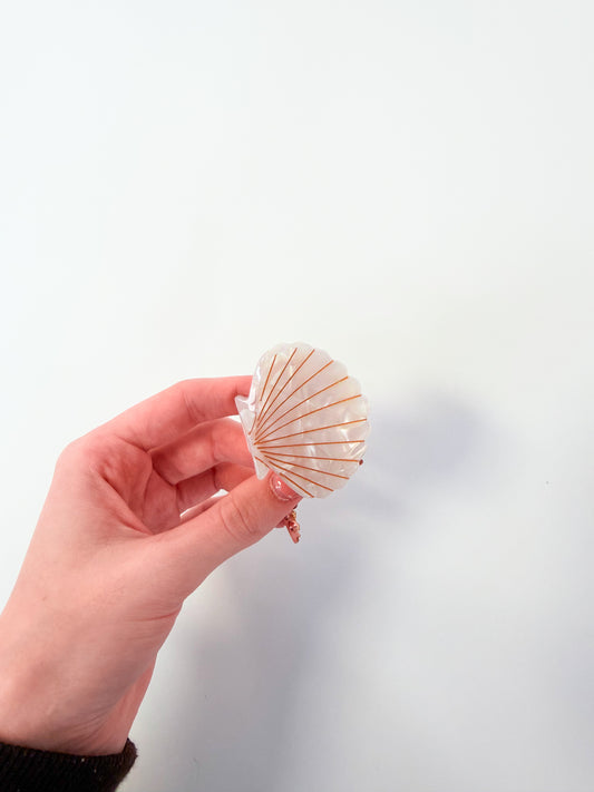 Shell Hair Clip