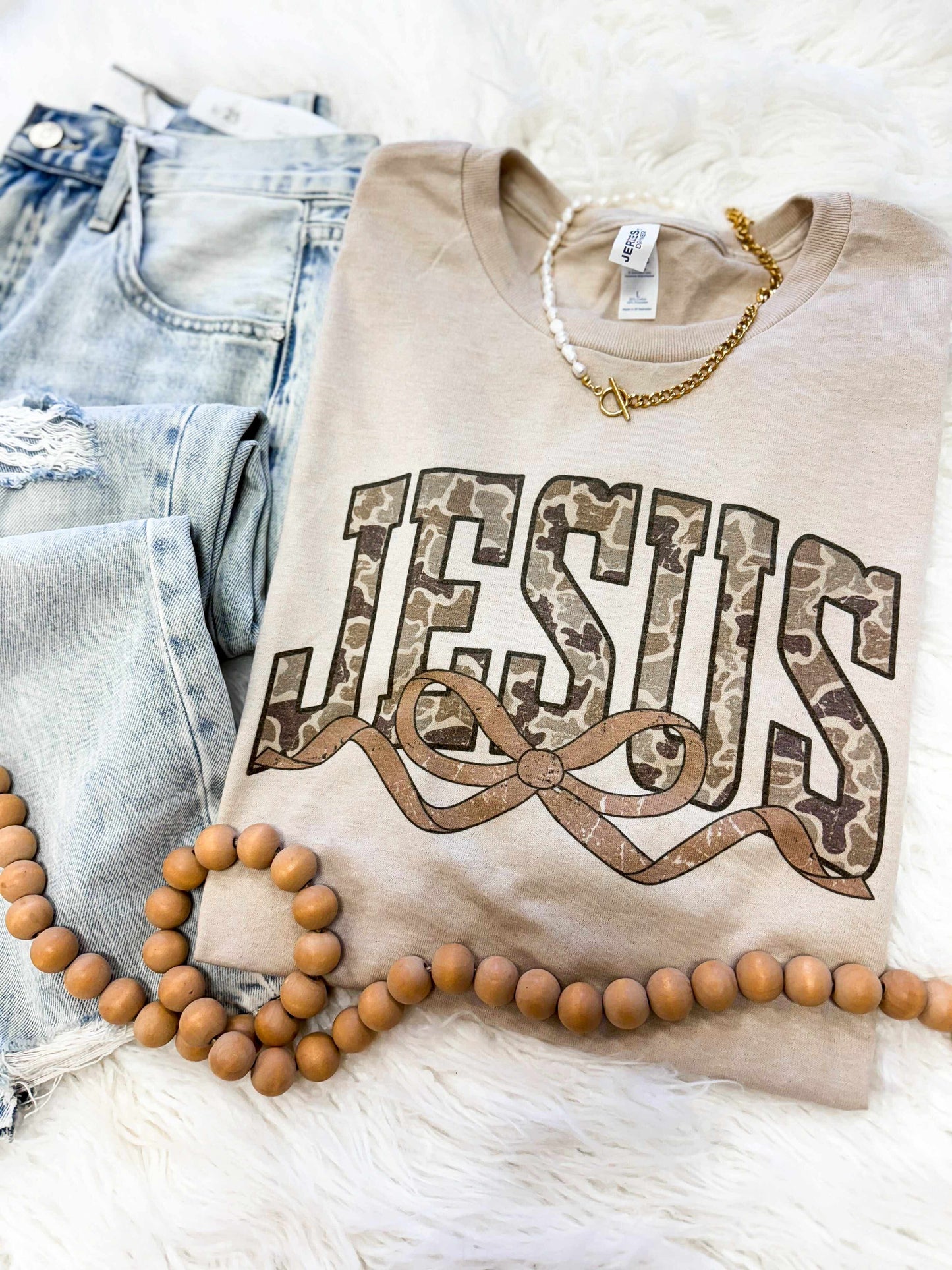 Jesus Camo Bow Tee