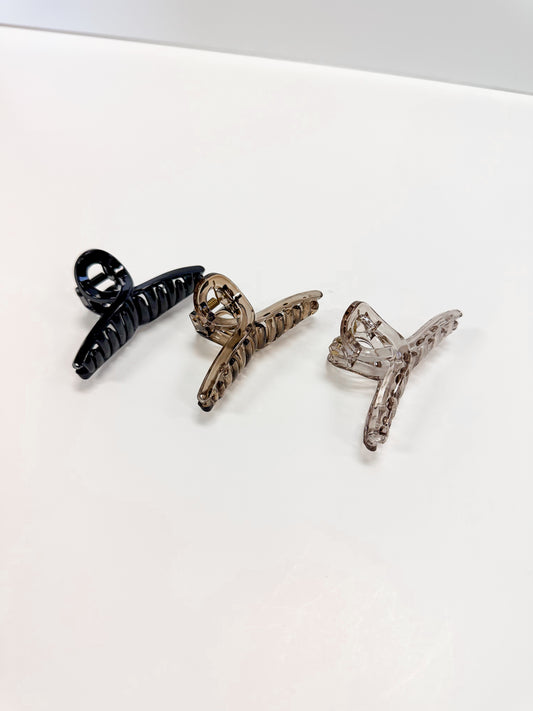 The Mini Twist Claw Clip